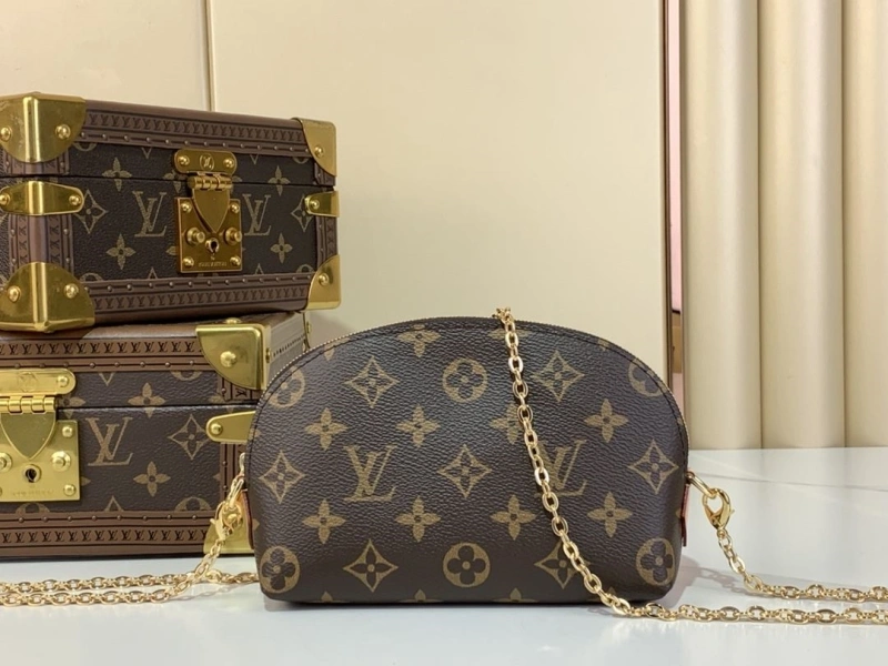 LV Cosmetic Bags 4365A-0240