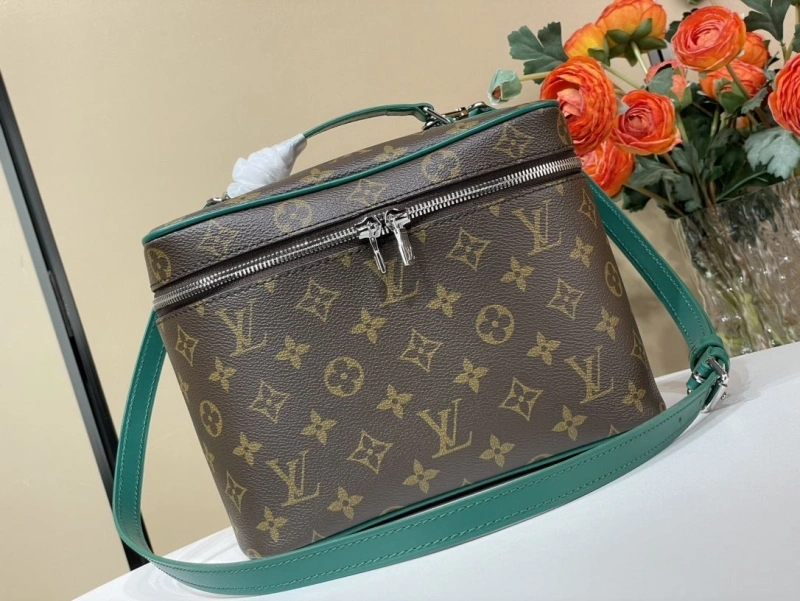 LV Cosmetic Bags 4365A-0328