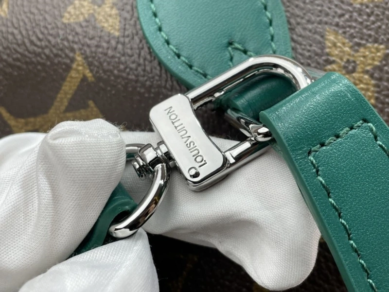 LV Cosmetic Bags 4365A-0328