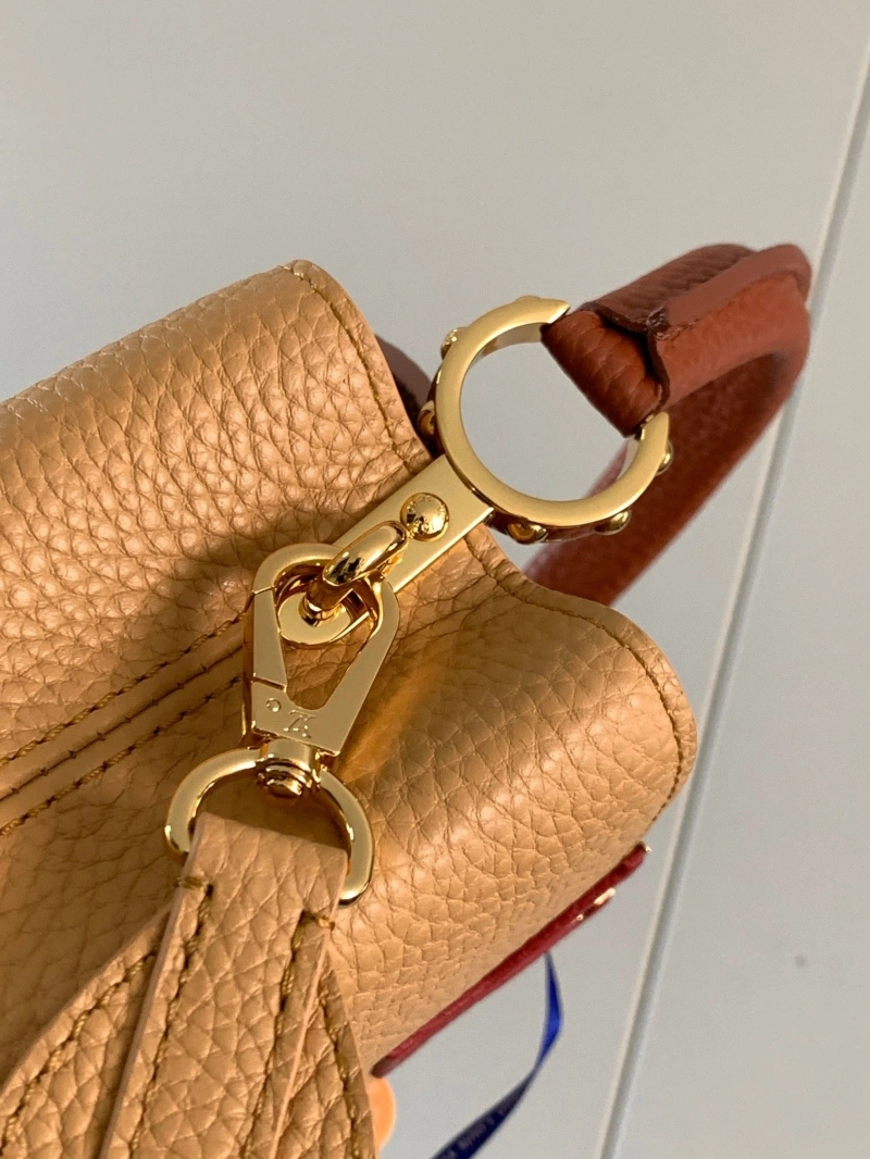 LV Capucines Bags 4365G-0025
