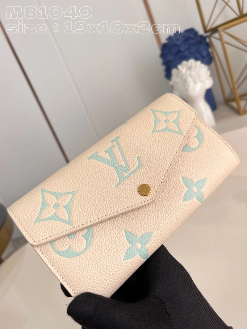 LV Wallets 4365G-0054