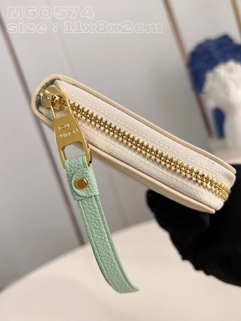 LV Wallets 4365G-0066