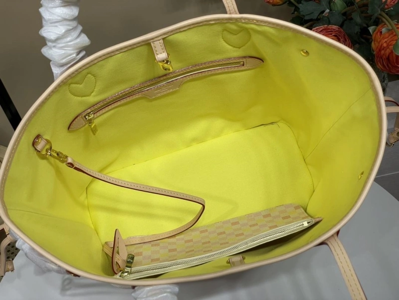 LV Shopping Bags 4365H-0019