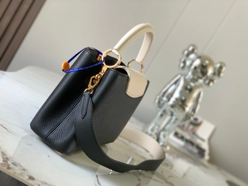 LV Capucines Bags 4365H-0070
