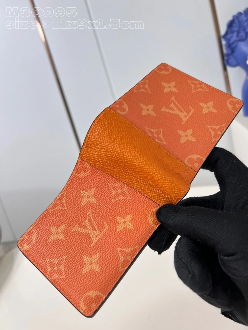 LV Wallets 4365H-0155