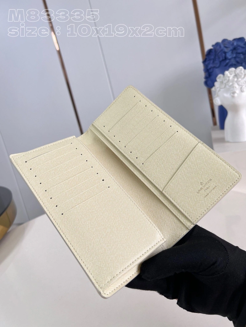 LV Wallets 4365H-0364