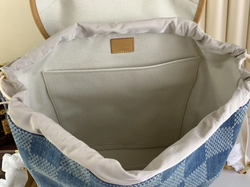 LV Backpacks 4365H-0483