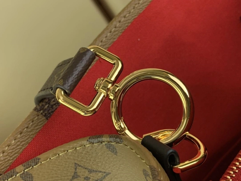 LV Shopping Bags 4365H-0518