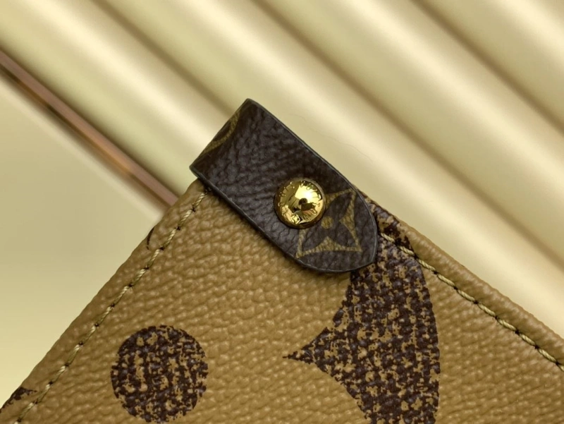 LV Shopping Bags 4365H-0518