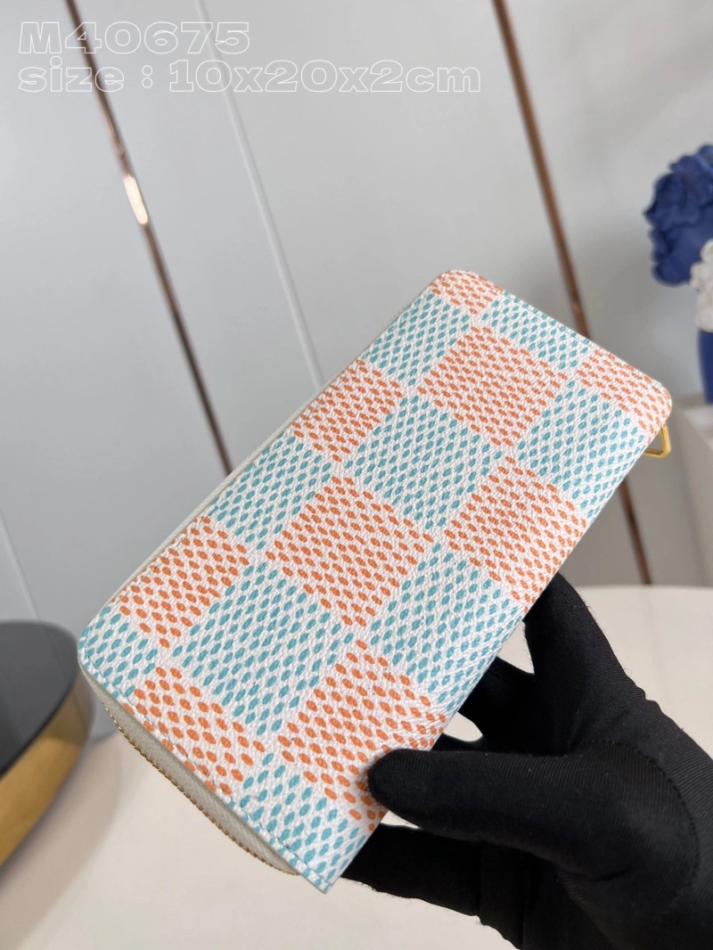 LV Wallets 4365H-0607