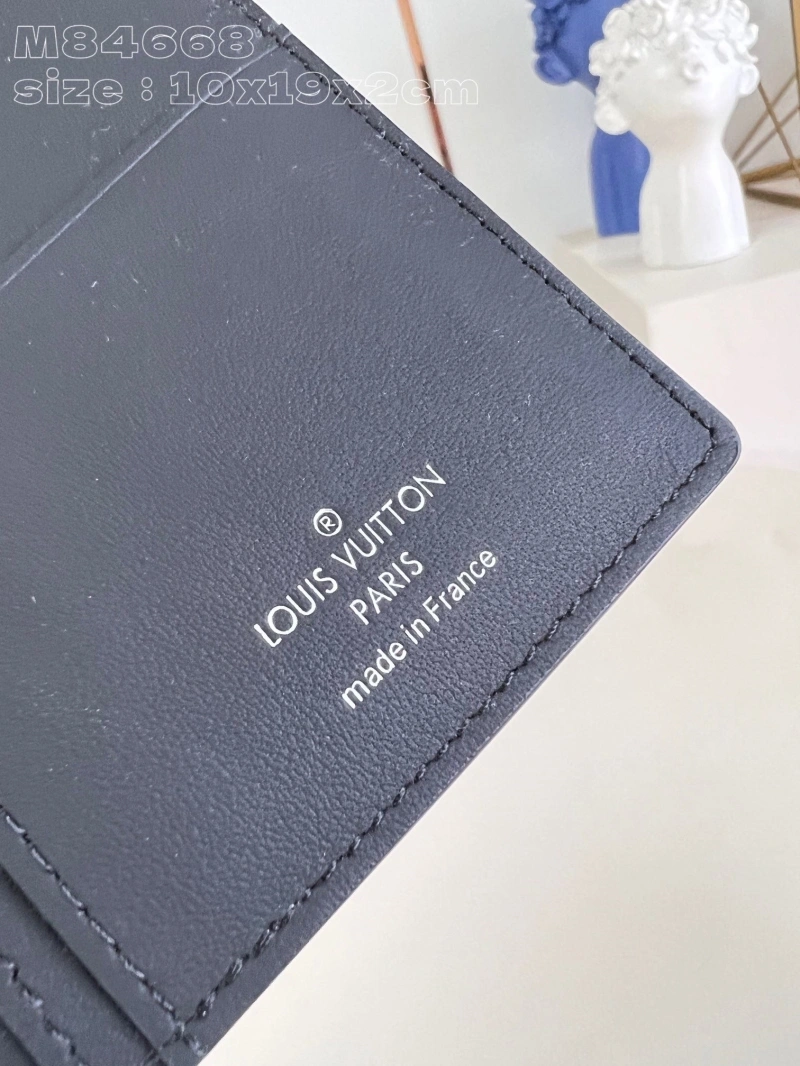 LV Wallets 4365I-0259