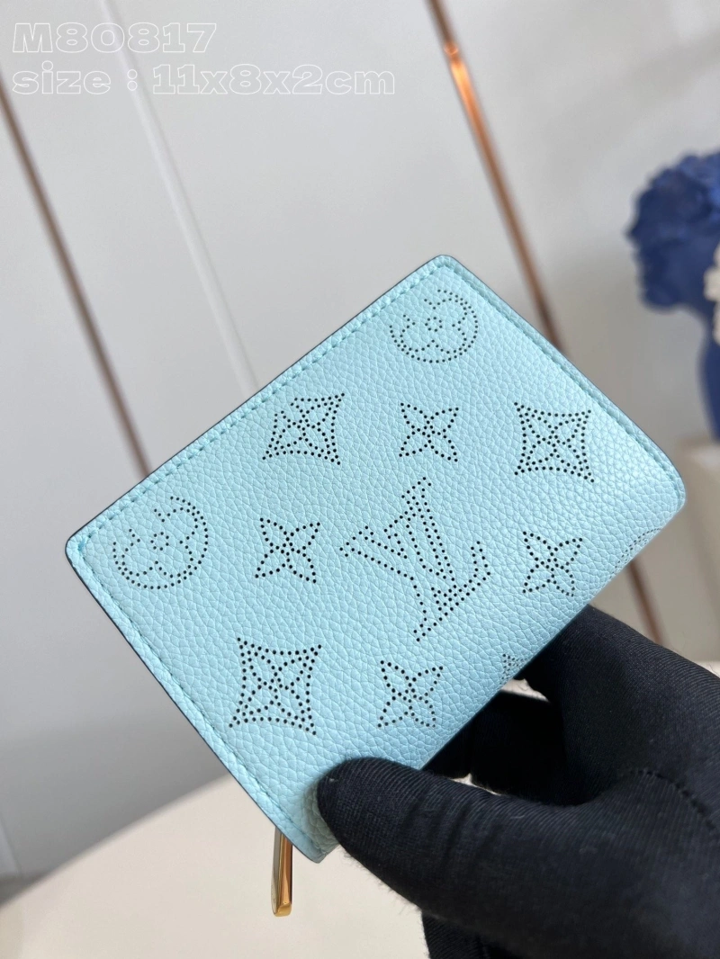 LV Wallets 4365I-0444