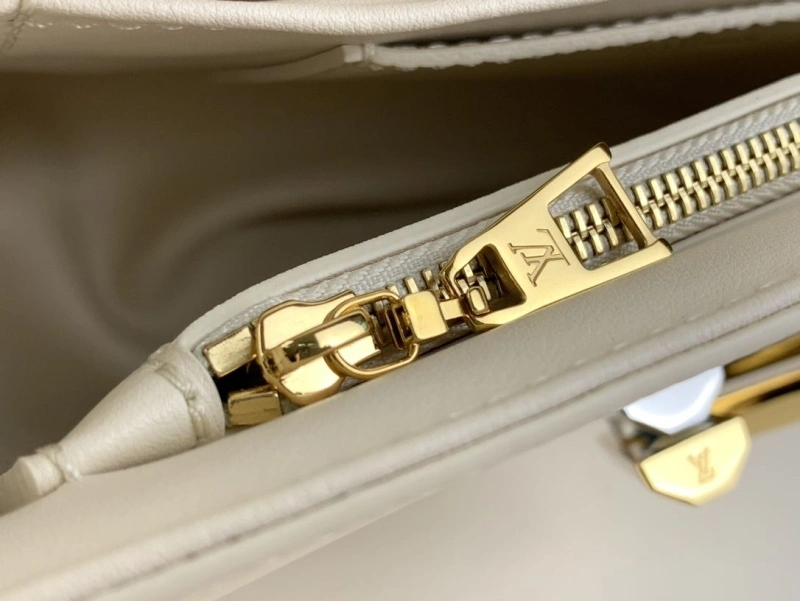 lv twist De*1m bags 4365i-0497