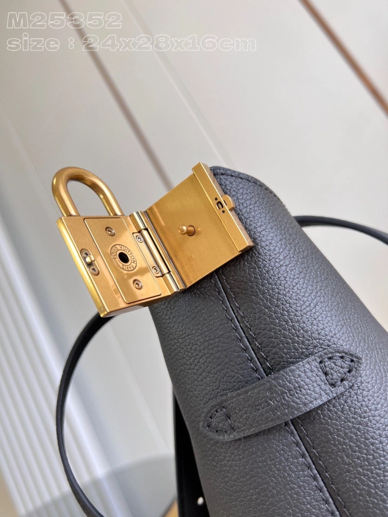 LV Shopping Bags 4365I-0517