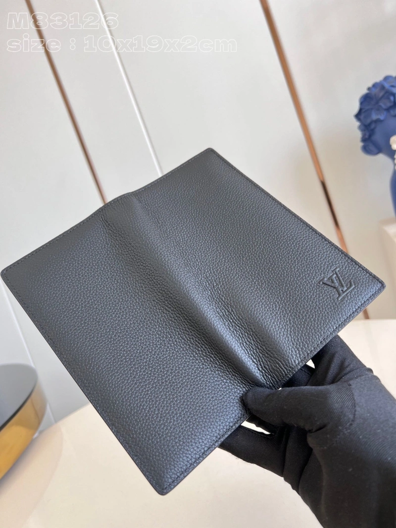 LV Wallets 4365I-0700