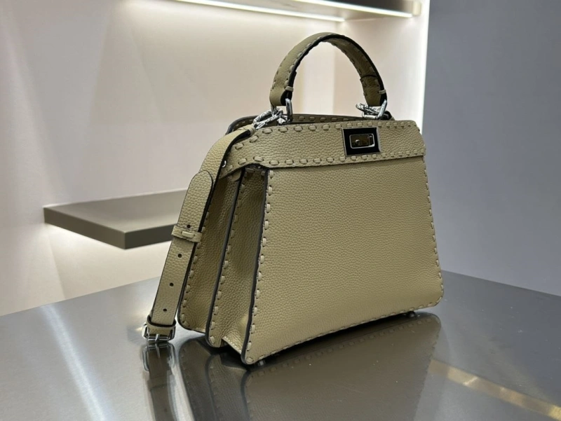 F**di top handle bags 4370-0002