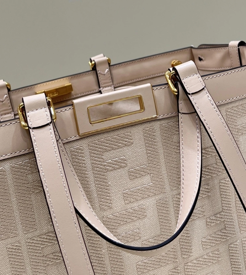 F**di shopping bags 4370-0009