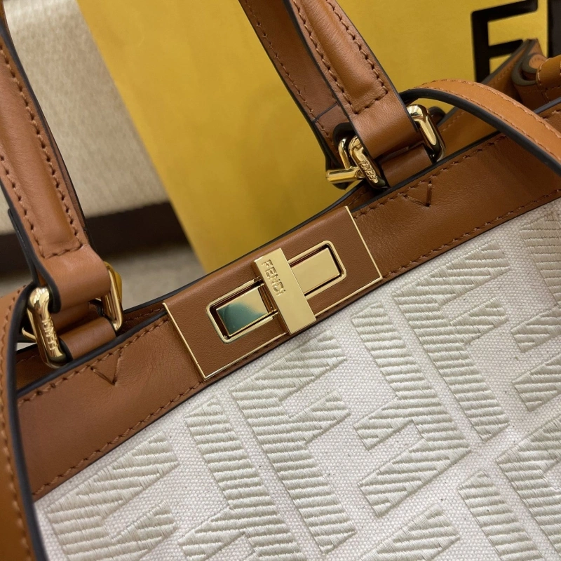 F**di shopping bags 4370-0011