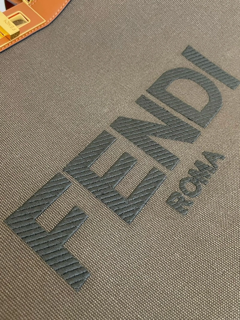 F**di shopping bags 4370-0015
