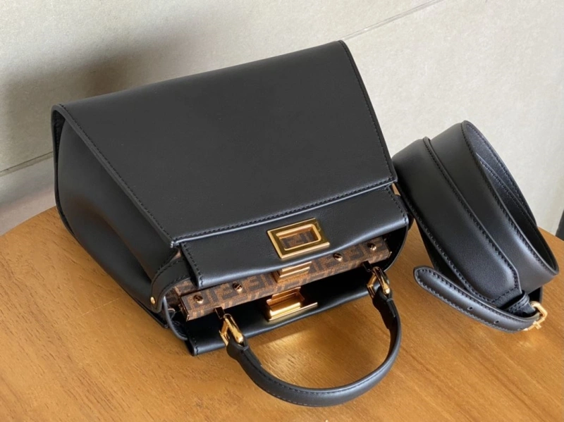 F**di top handle bags 4370-0019