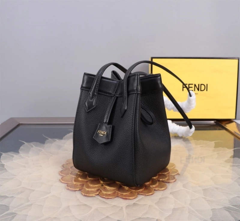 F**di shopping bags 4370-0050
