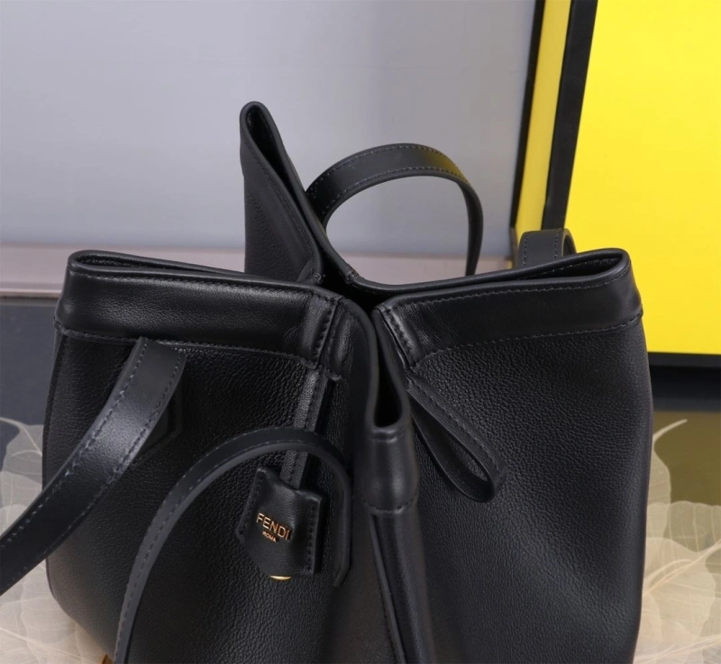 F**di shopping bags 4370-0055