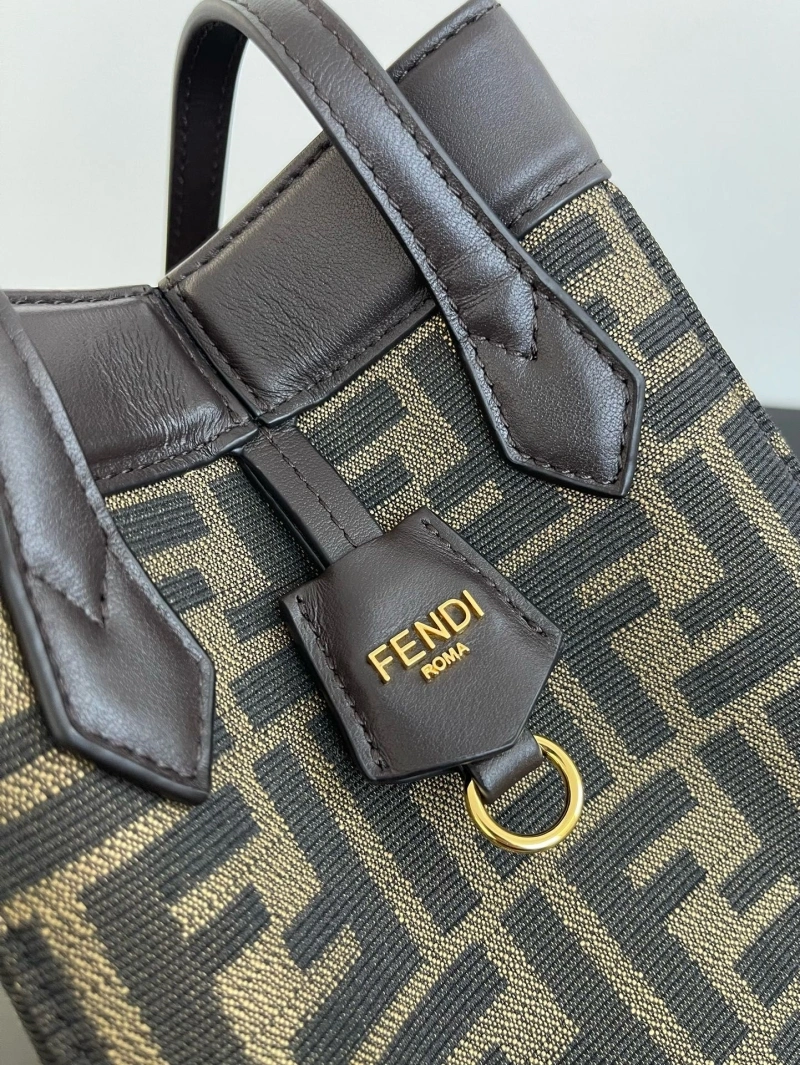 F**di shopping bags 4370-0068