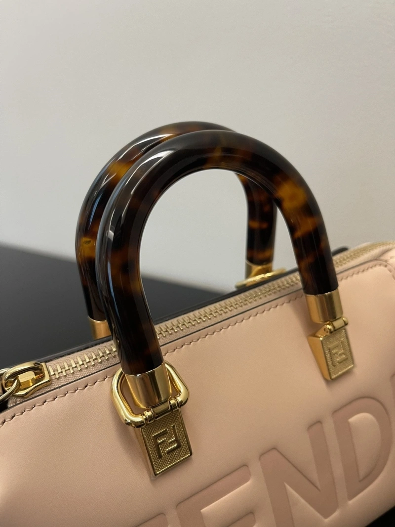 F**di top handle bags 4370-0079