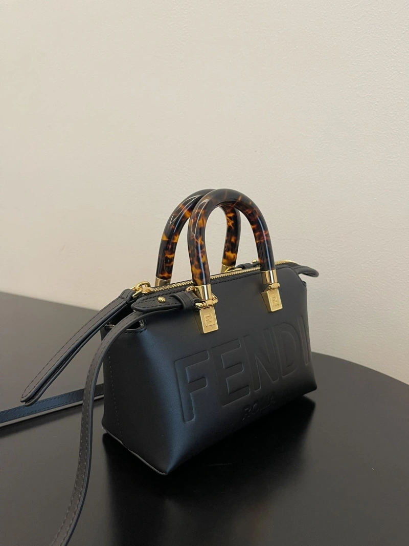 F**di top handle bags 4370-0082