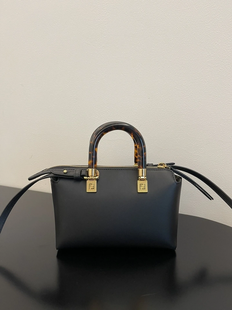 F**di top handle bags 4370-0082