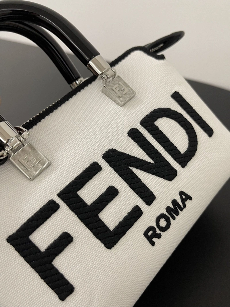 F**di top handle bags 4370-0120