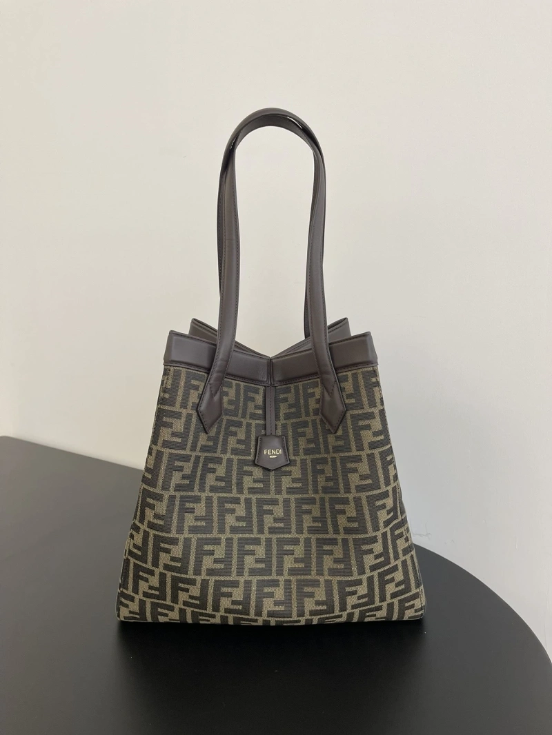 F**di shopping bags 4370-0128