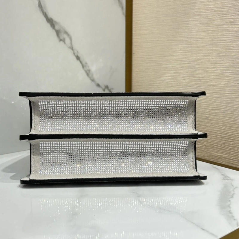 F**di top handle bags 4370-0223