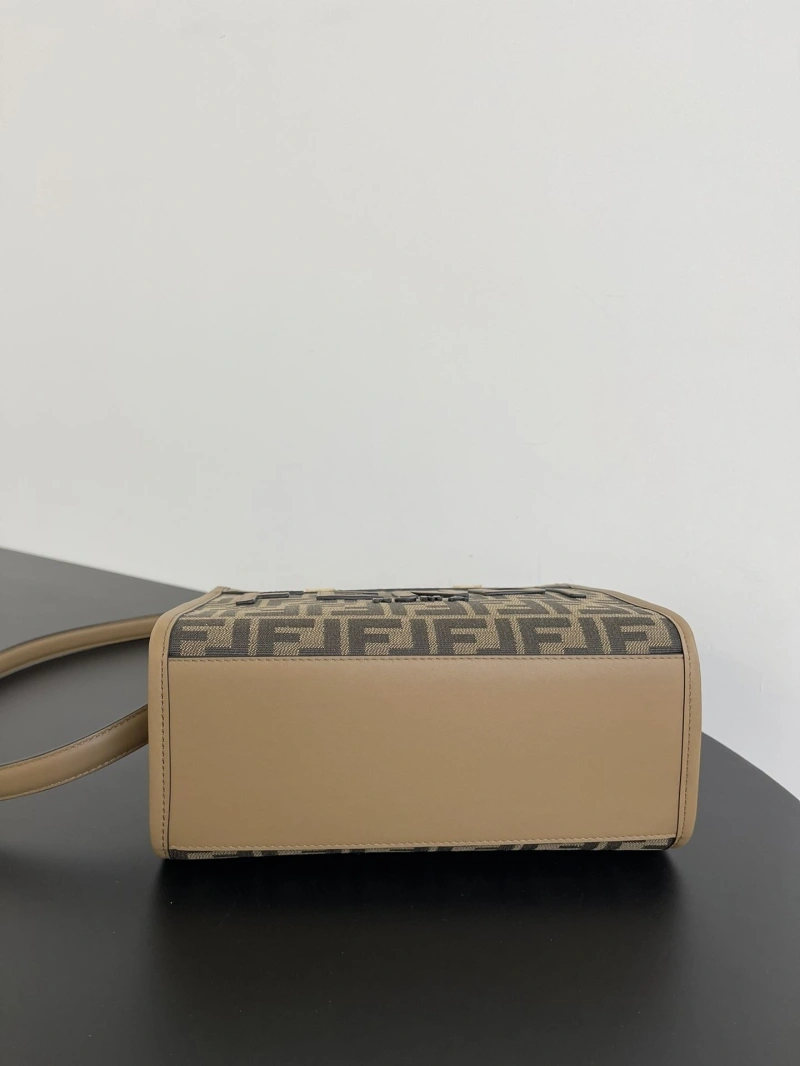 F**di shopping bags 4370-0228