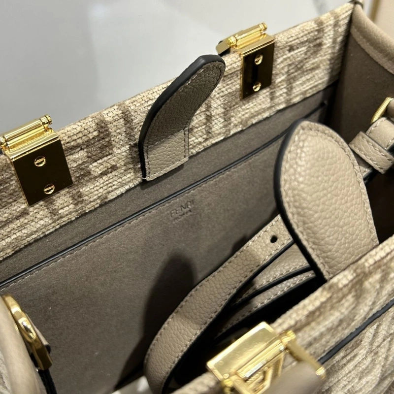 F**di shopping bags 4370-0263