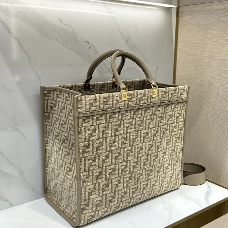 F**di shopping bags 4370-0265