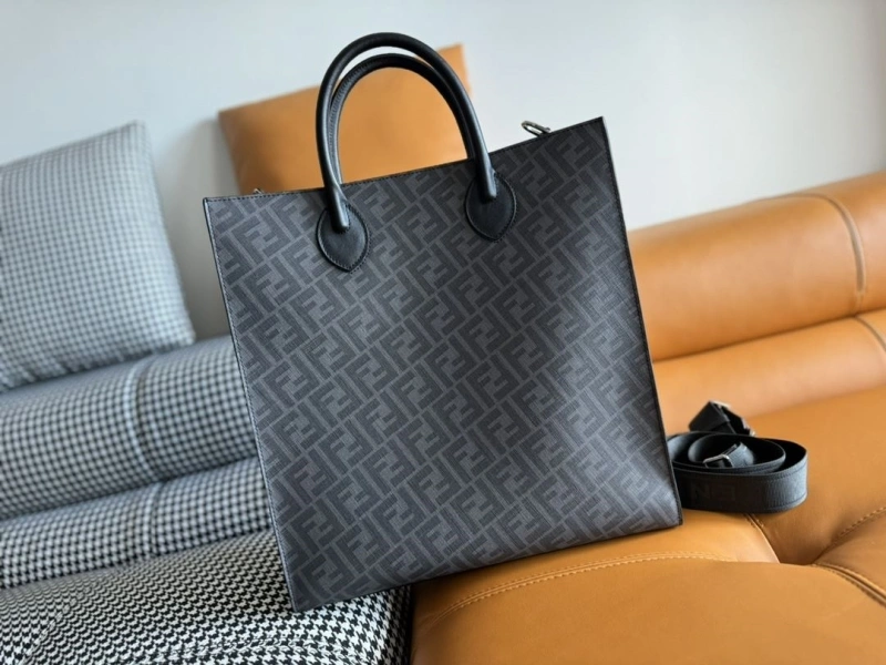 F**di shopping bags 4370-0301