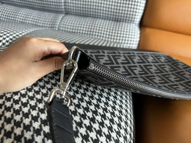 F**di satchel bags 4370-0302