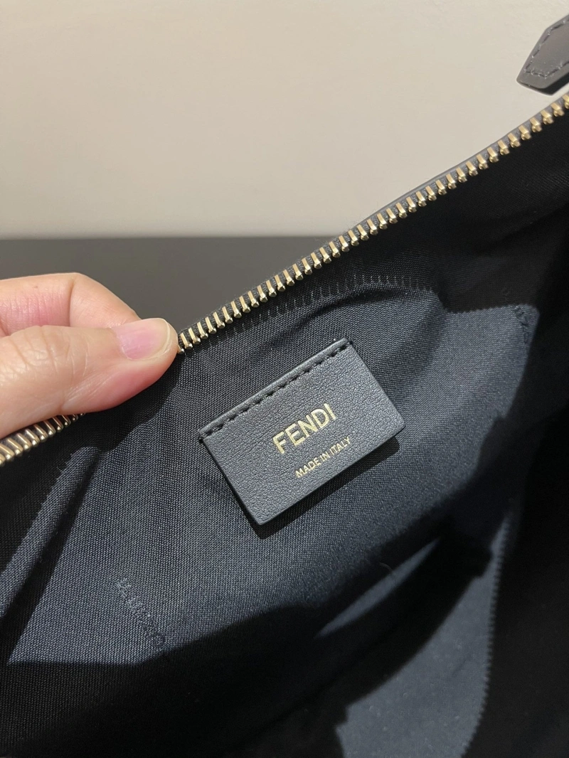 F**di top handle bags 4370-0337