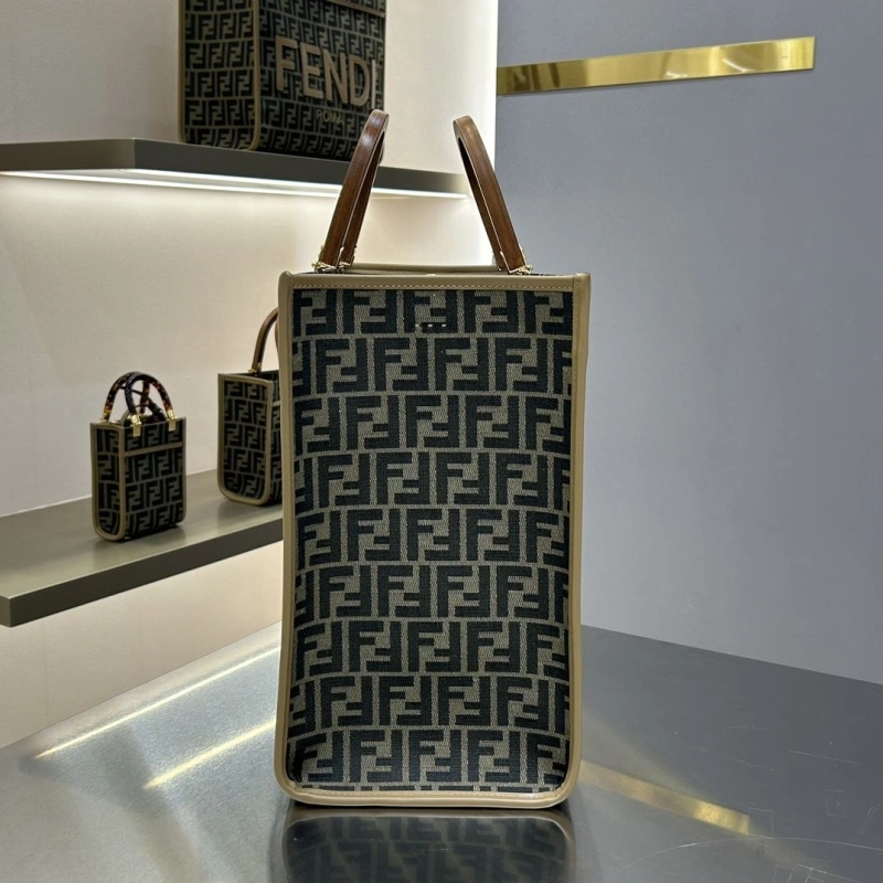 F**di shopping bags 4370-0356