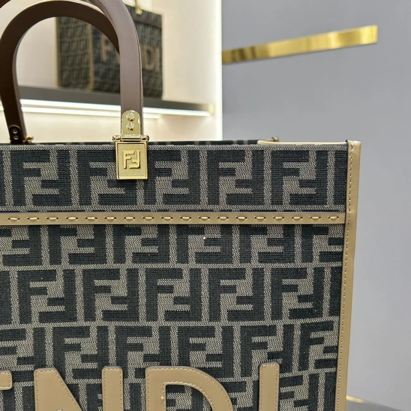 F**di shopping bags 4370-0356
