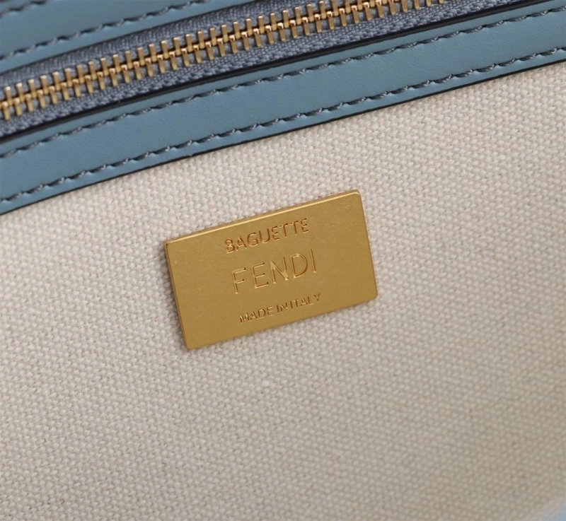 F**di baguette bags 4370-0393