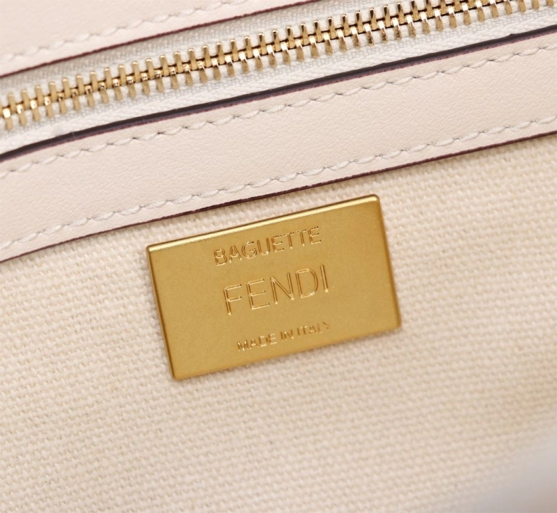 F**di baguette bags 4370-0399