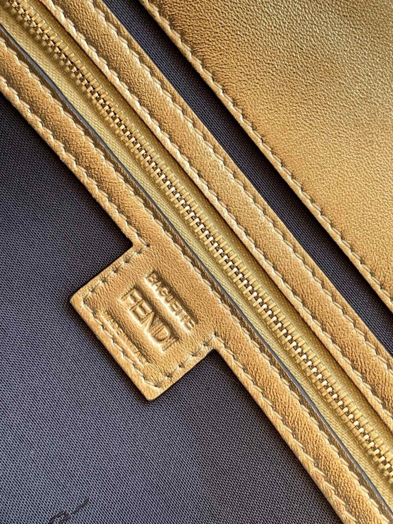 F**di baguette bags 4370-0412