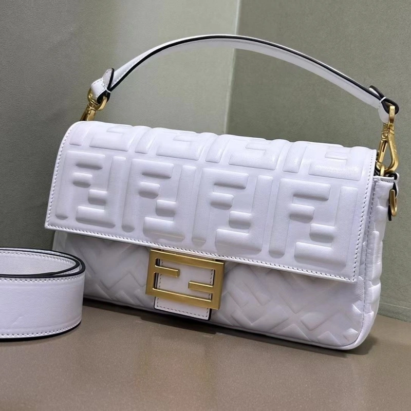 F**di baguette bags 4370-0586