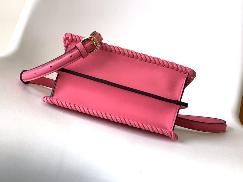 F**di top handle bags 4370-0610