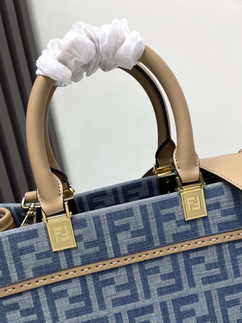 F**di shopping bags 4370-0616