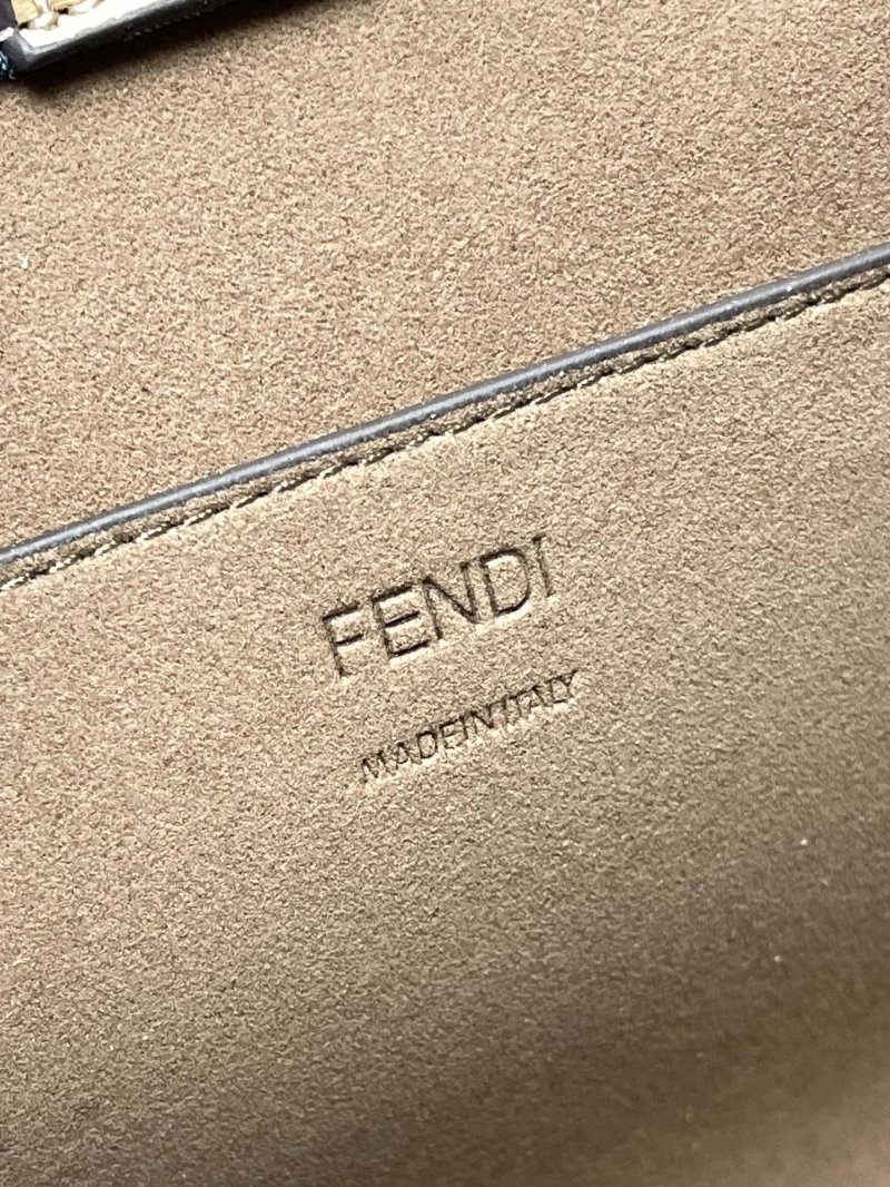 F**di shopping bags 4370-0617