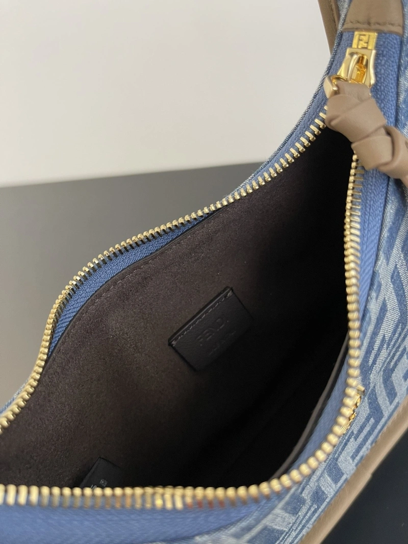 F**di top handle bags 4370-0619