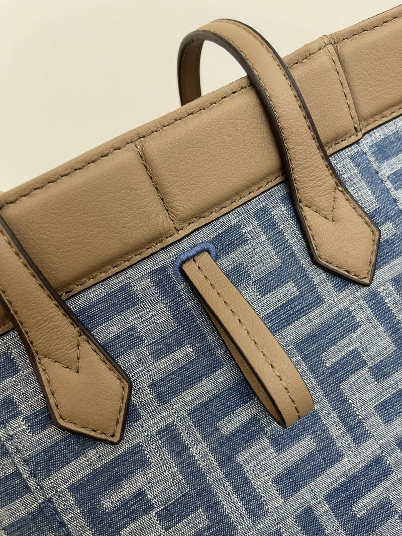 F**di shopping bags 4370-0620